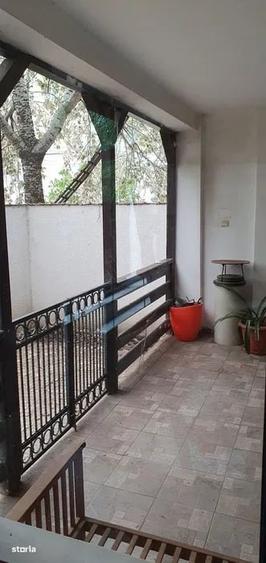 Spațiu comercial, de 960 mp, în Fundeni