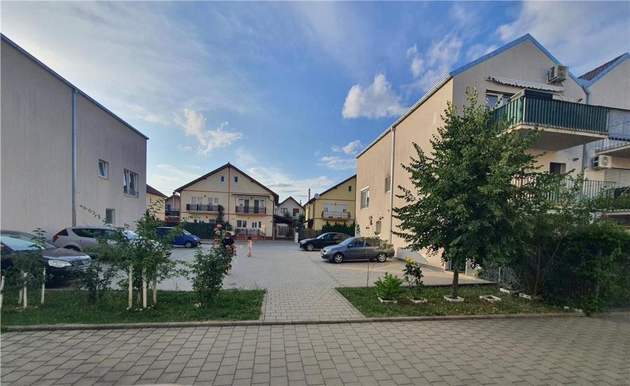 Apartament cu 2 camere decomandat, mobilat în Arhitecților - Calea Cisnădiei
