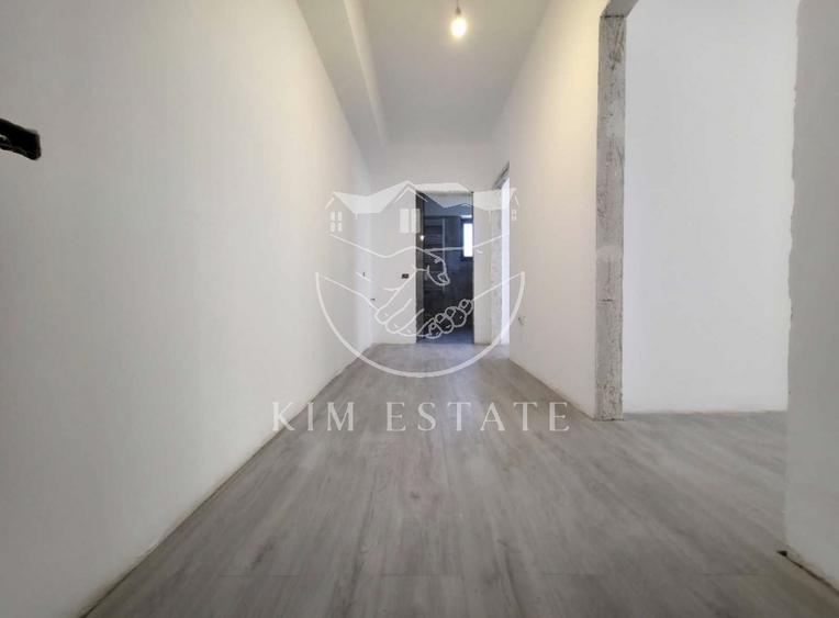 Apartament cu 3 camere decomandat, mobilat în Brătianu