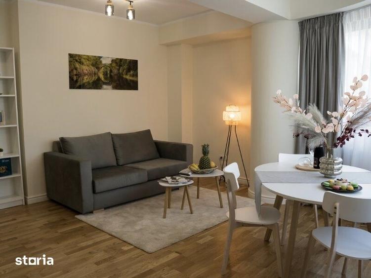 Apartament cu 3 camere în Centrul Civic