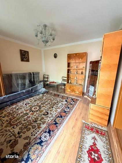 Casă cu 6 camere cu Teren 893 Mp în Șinca