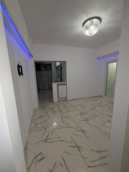 Apartament cu 2 camere nedecomandat în Moșilor