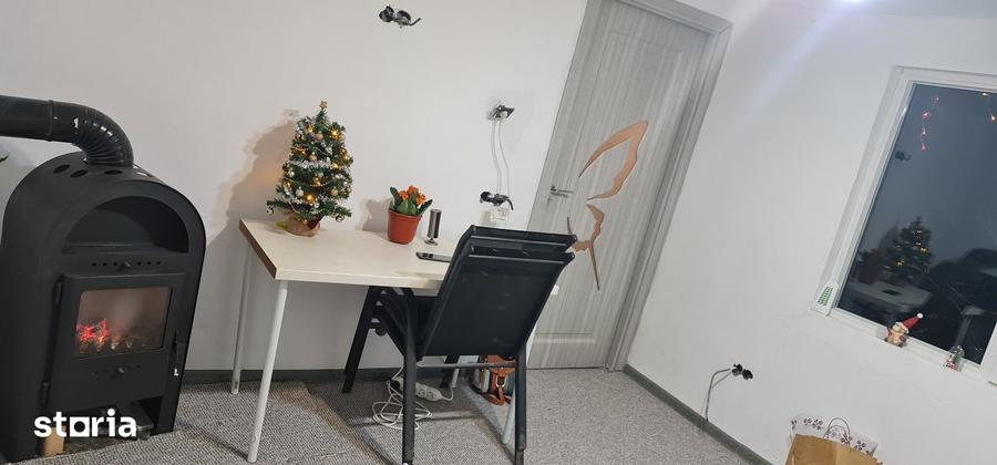 Teren de 3600 mp, în Șotrile