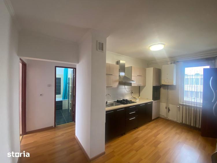 Apartament cu 3 camere decomandat în Unirii