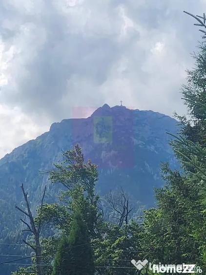 Casă cu 7 camere cu Teren 327 Mp în Zamora