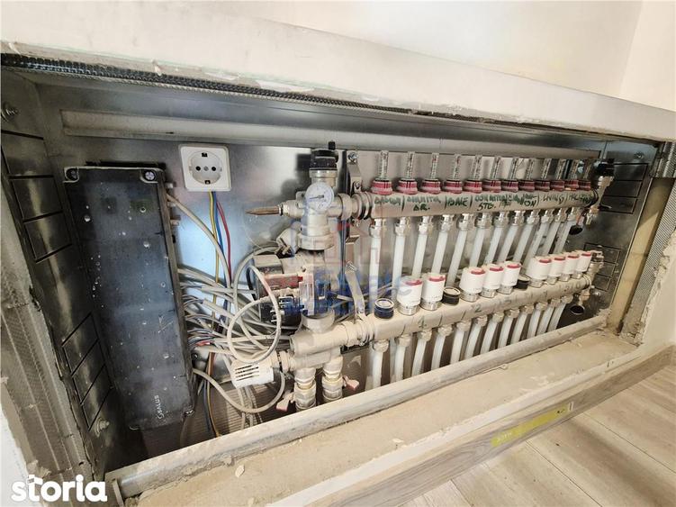 Apartament cu 4 camere în Tătărași