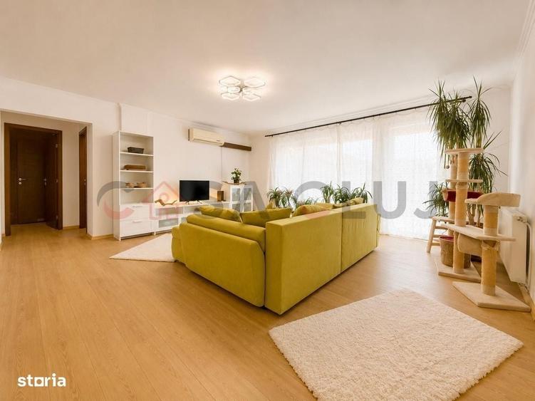 Apartament cu 4 camere în Între Lacuri