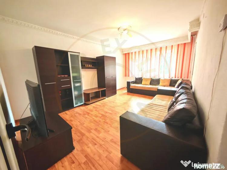 Apartament cu 2 camere decomandat, mobilat în Central
