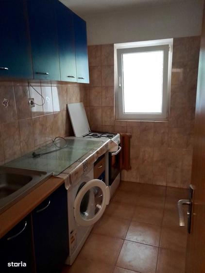 Garsonieră decomandată în Colentina