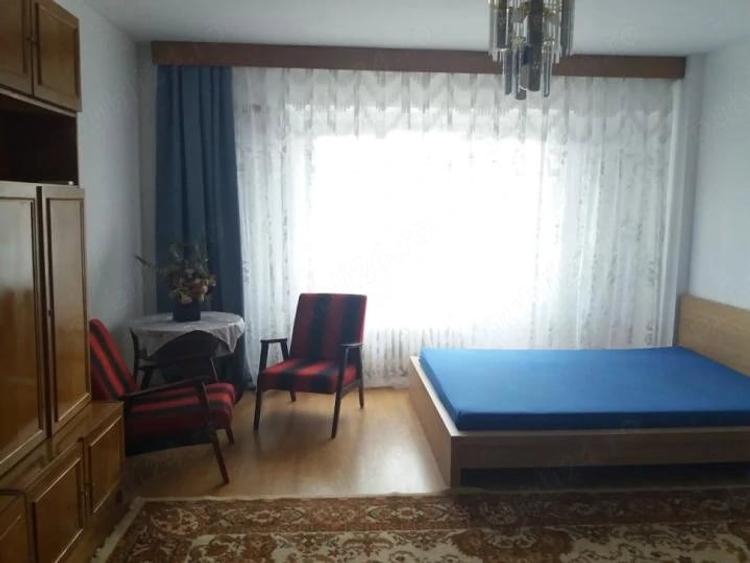 Garsonieră decomandată în Ștefan cel Mare