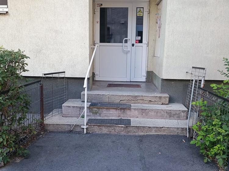 Apartament cu 2 camere decomandat în Banu Manta