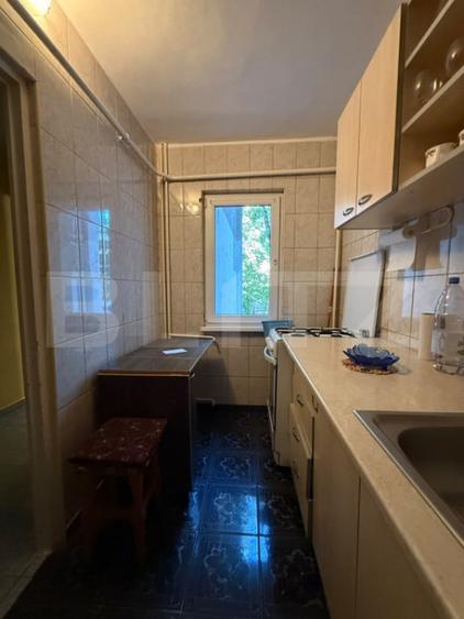 Apartament cu 2 camere decomandat în Micro 13