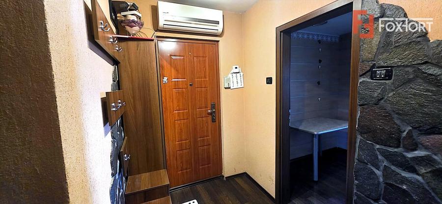 Apartament cu 3 camere decomandat, mobilat în Aradul Nou