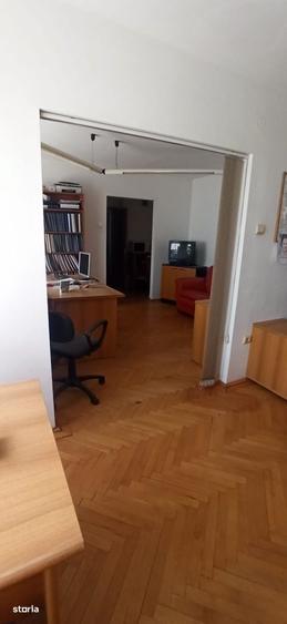 Rar pe piata! Imobil 5 camere, 2 intrari, ultracentral, langa Tribunal - 1