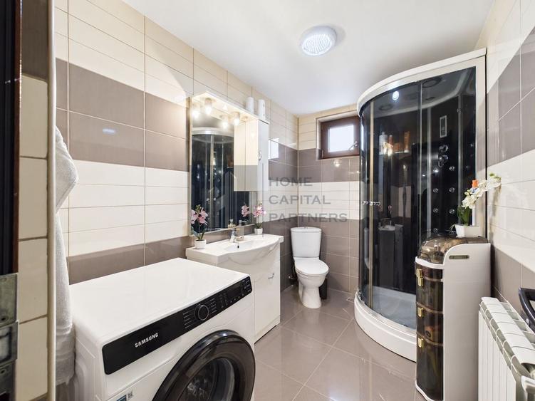 Casă individuală cu 4 camere cu Canalizare în Central