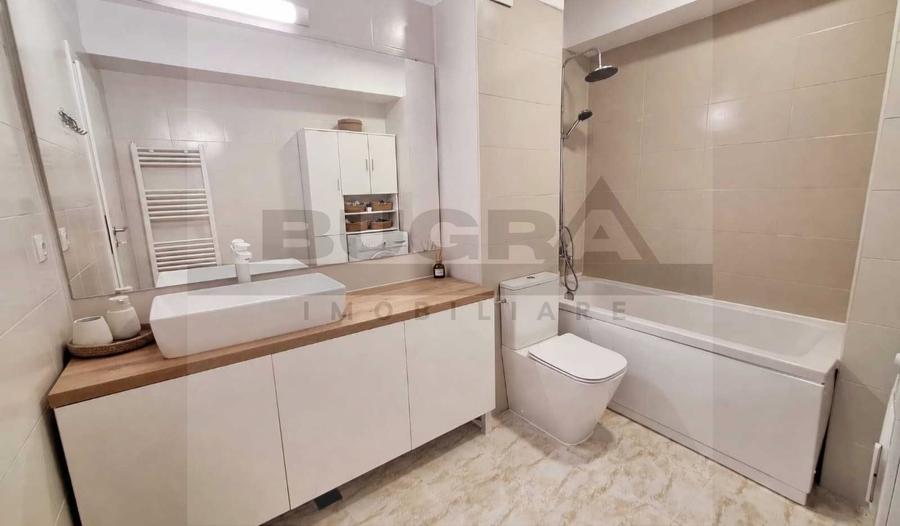 Apartament cu 2 camere semidecomandat în Mărăști