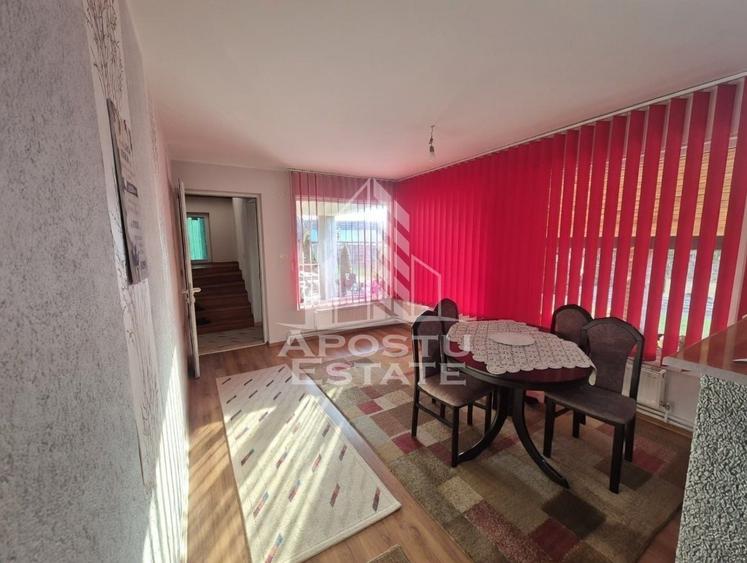 Casă cu 6 camere cu Canalizare în Pesac