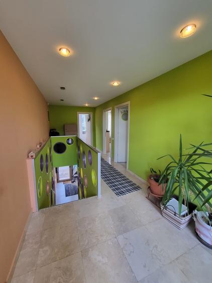 Casă individuală cu 5 camere cu Teren 650 Mp în Balotești