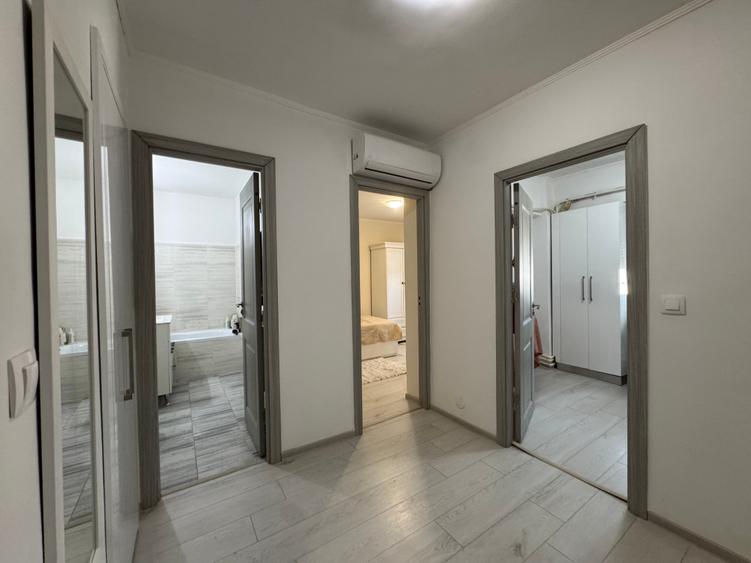 Apartament cu 2 camere decomandat în