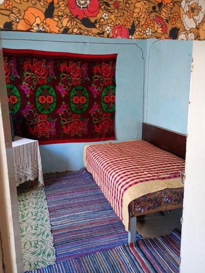 Casă cu 4 camere în Valea Popii