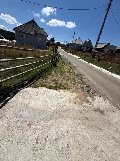 Teren Construcții intravilan de 3725 mp, în Măguri-Răcătău