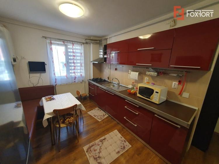 Apartament cu 2 camere semidecomandat, mobilat în Șagului