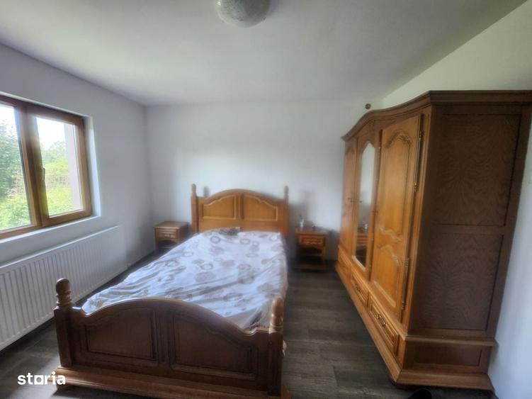 Casă cu 3 camere în Lilieci