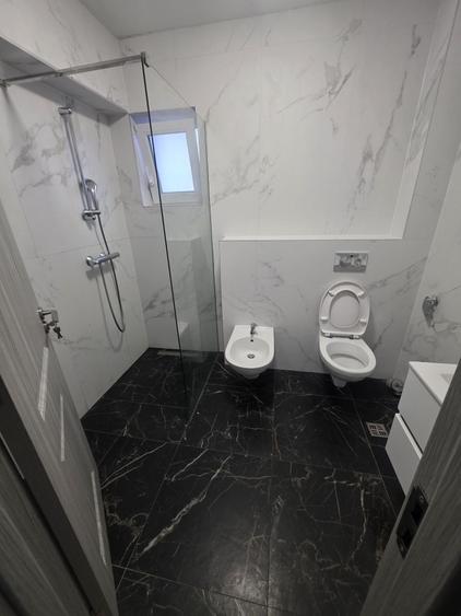 Apartament cu 3 camere decomandat în Apahida
