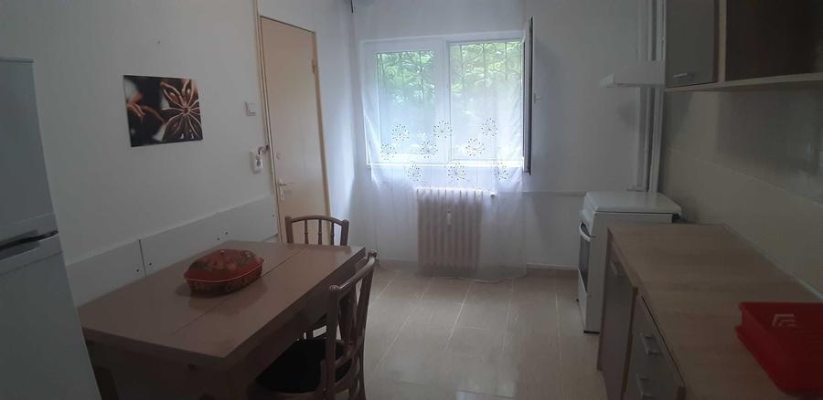 Apartament cu 2 camere decomandat în Gorjului