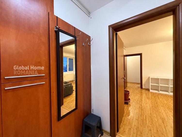 Apartament cu 3 camere semidecomandat, mobilat în Unirii