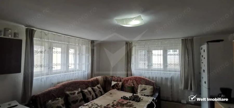 Casă cu Teren 1683 Mp în Băgara