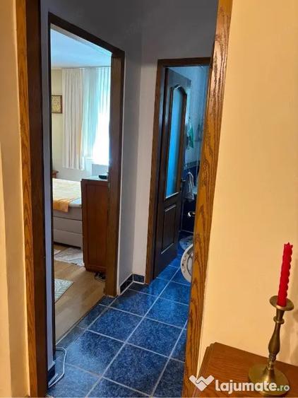 Apartament cu 3 camere decomandat în Ultracentral