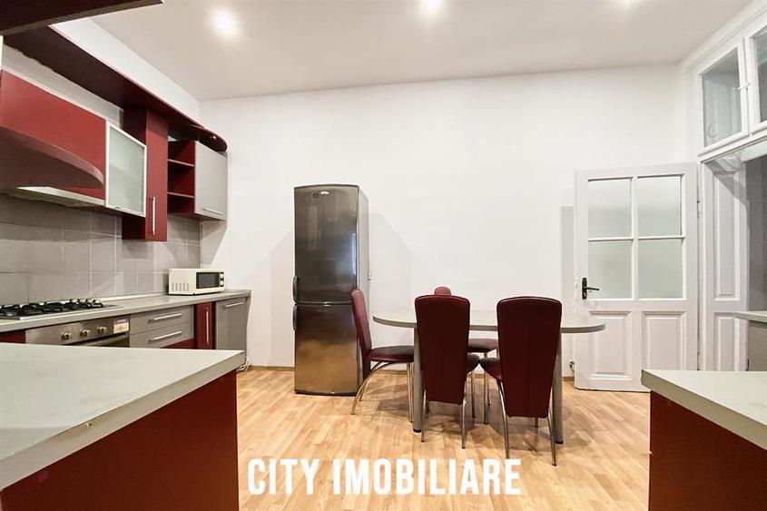 Apartament cu 4 camere circular, mobilat în Gruia