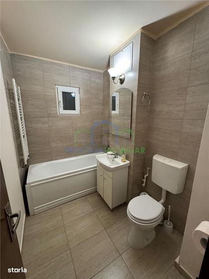 Apartament cu 2 camere decomandat în Sărari