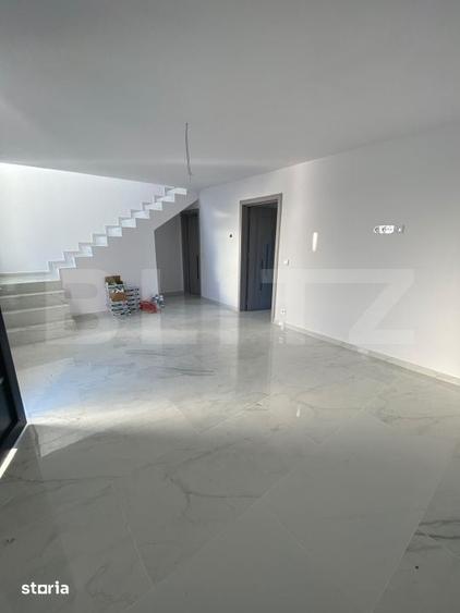 Casă cu 4 camere cu Teren 250 Mp în Dumitra