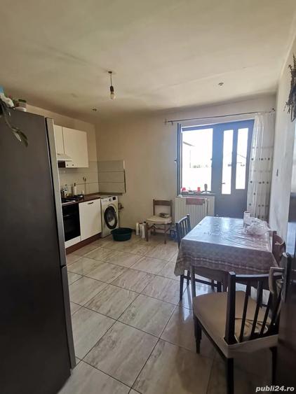 Casă cu 2 camere cu Teren 462 Mp în Lumina
