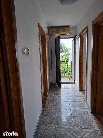 Casă cu 4 camere cu Teren 98 Mp în Dobroești