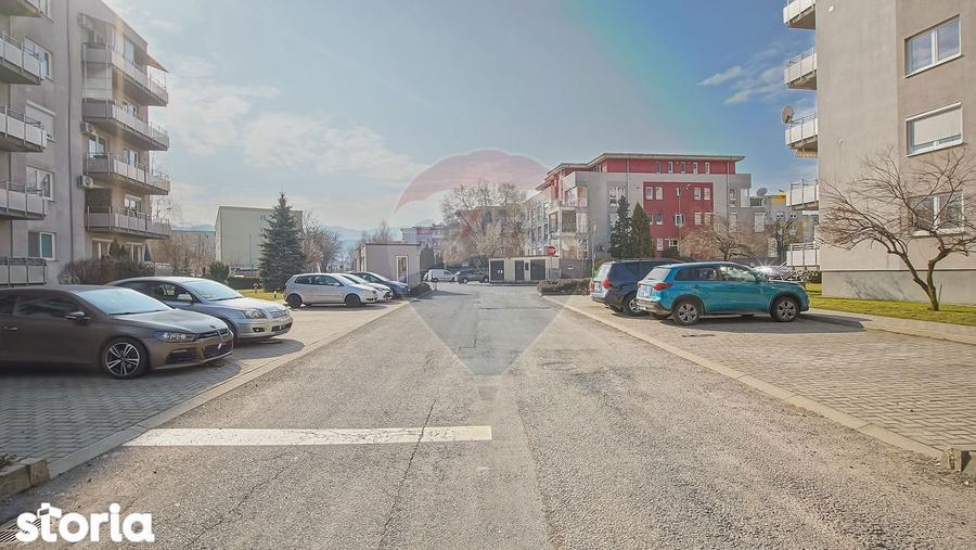 Apartament cu 2 camere decomandat în Bartolomeu