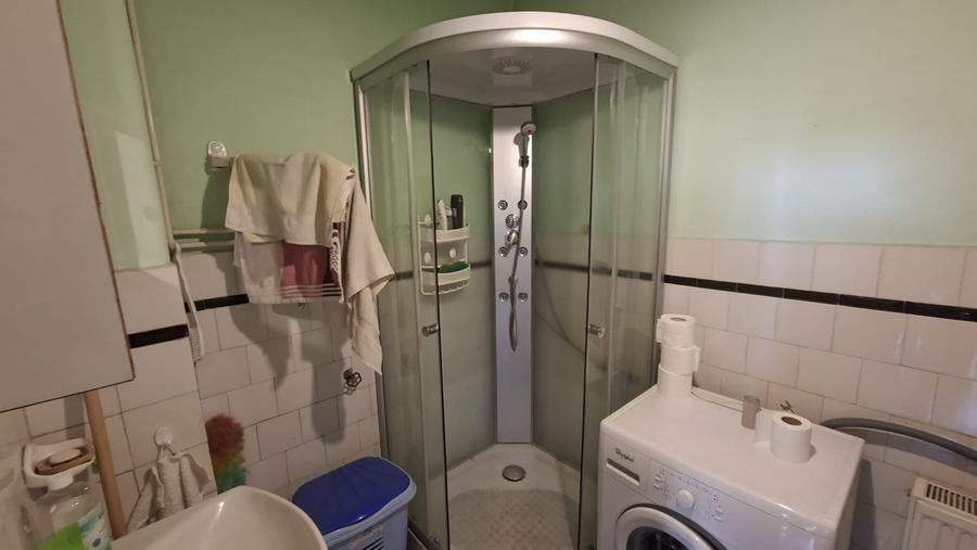 De vanzare casa singur in curte, 2 camere, Tg. Mures, Zona centrala - 13