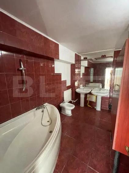 Apartament cu 2 camere semidecomandat în Nicolina