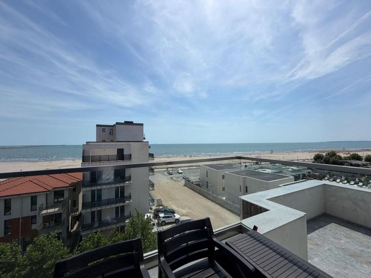 Apartament cu 2 camere semidecomandat, mobilat în Nord