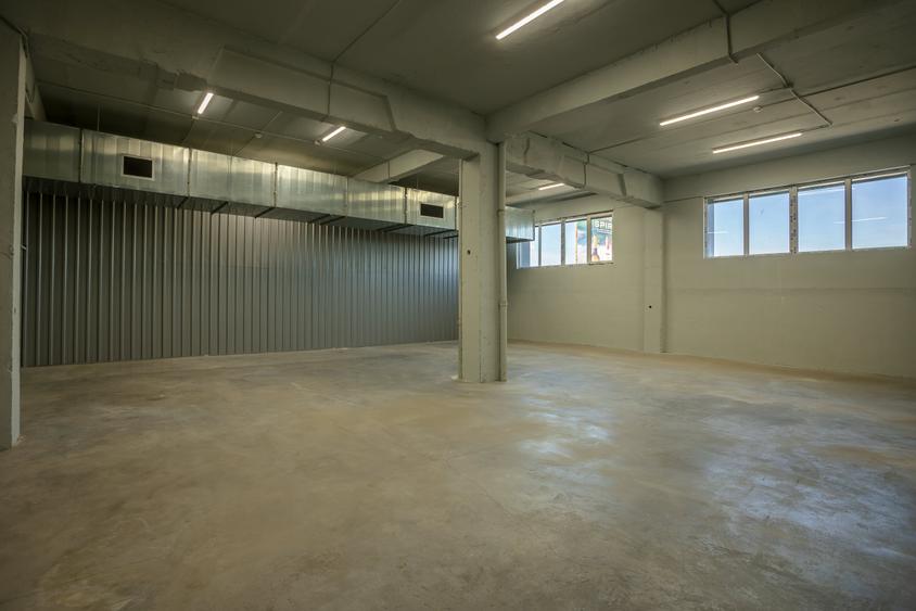 Spațiu industrial, de 168 mp, în Aeroport