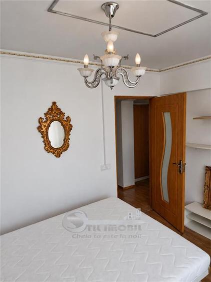 Apartament cu 3 camere decomandat, mobilat în Bd. Independenței