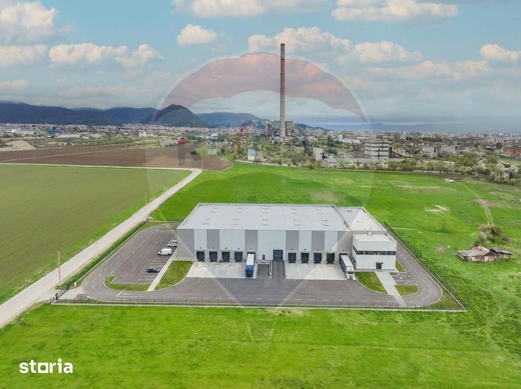 Teren de 6200 mp, în Central