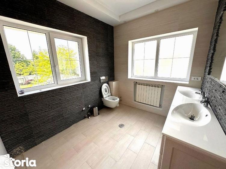 Casă cu 7 camere cu Teren 1100 Mp în Chiajna