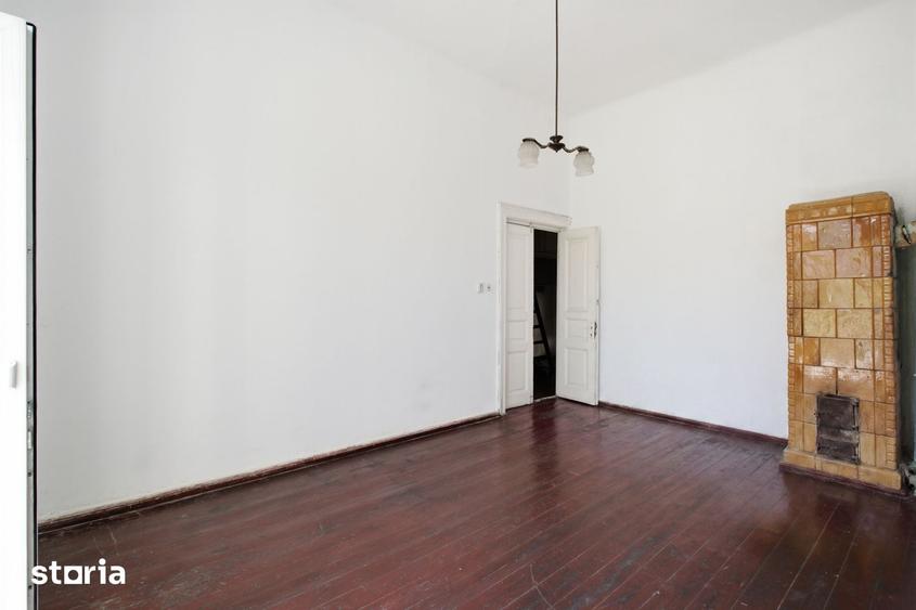 Apartament cu 5 camere în Ultracentral
