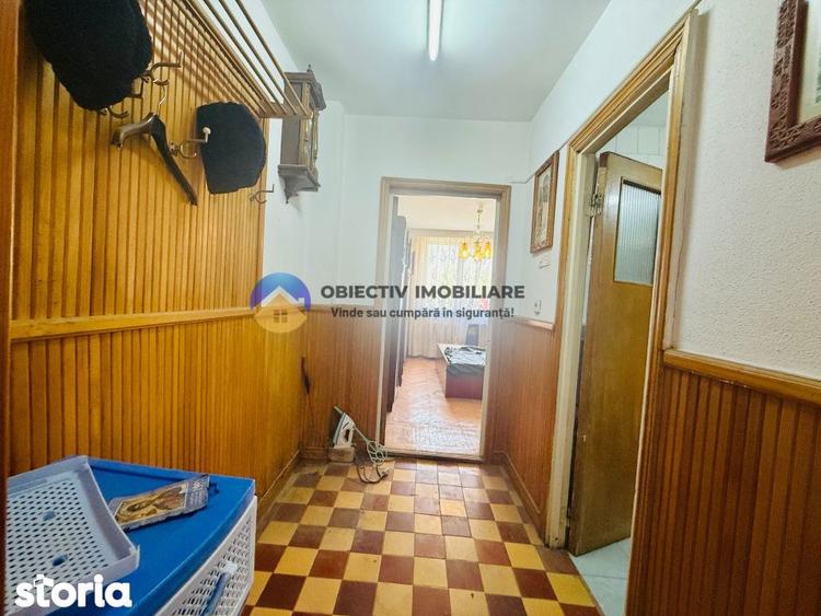 Apartament 4 camere/ 2 bai /boxa cadastrata - B-dul Traian 82 mp - 13