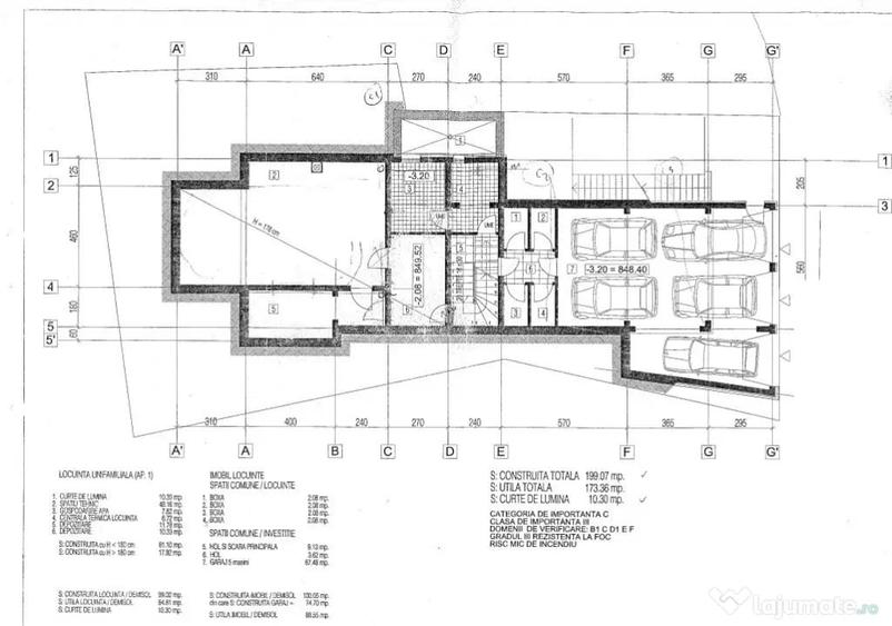 Casă cu 7 camere cu Teren 415 Mp în Central