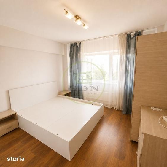 Apartament cu 3 camere decomandat în Centrul Civic