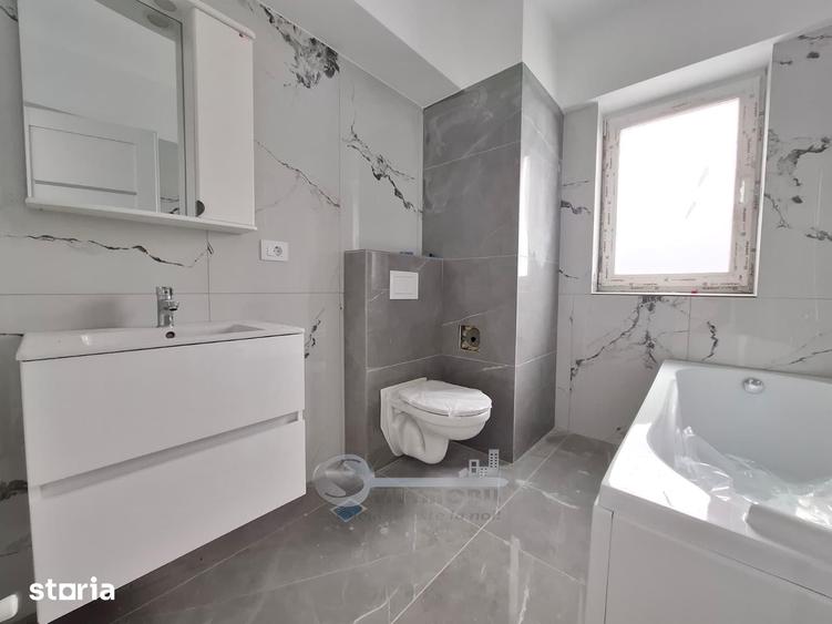 Apartament cu 3 camere decomandat în Galata